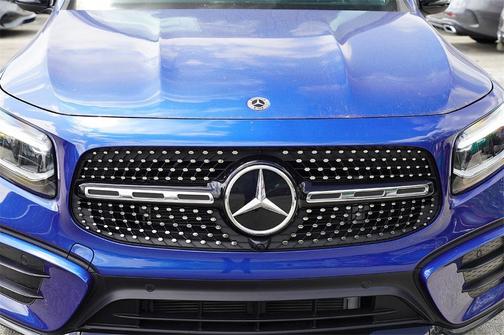 2025 Mercedes-Benz GLB 250 Base