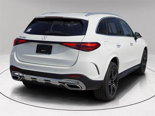 2025 Mercedes-Benz GLC 300 Base