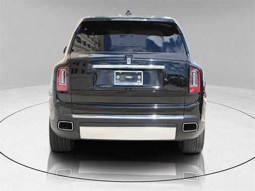 2024 Rolls-Royce Cullinan Base
