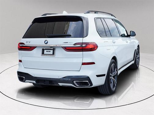 2021 BMW X7 xDrive40i