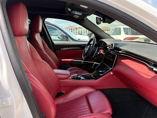 2023 Maserati Grecale Modena