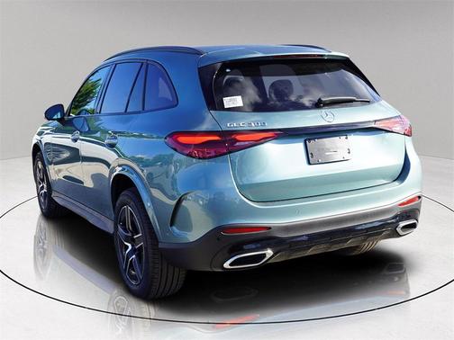 2026 Mercedes-Benz GLC 300 Base