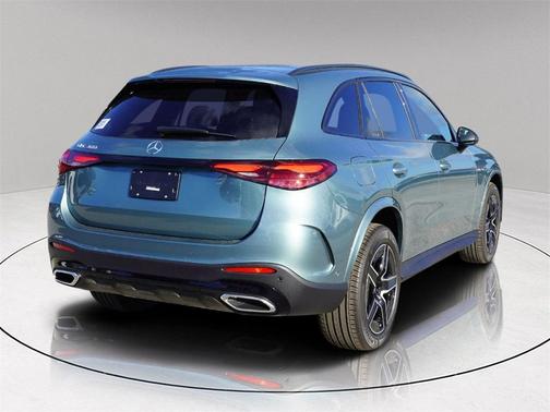 2026 Mercedes-Benz GLC 300 Base