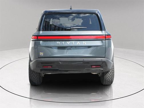 2023 Rivian R1S Adventure Quad Motor Large Pack