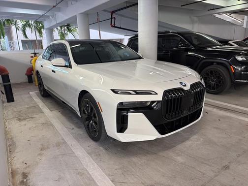 2024 BMW i7 eDrive50