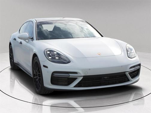 2019 Porsche Panamera Turbo