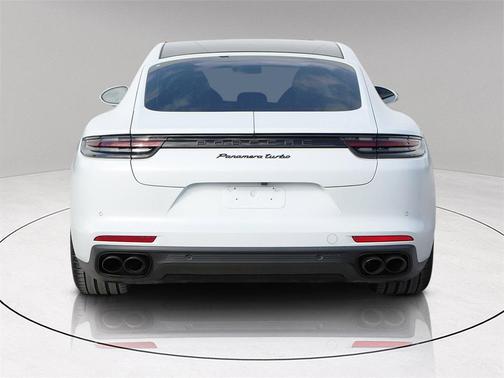 2019 Porsche Panamera Turbo