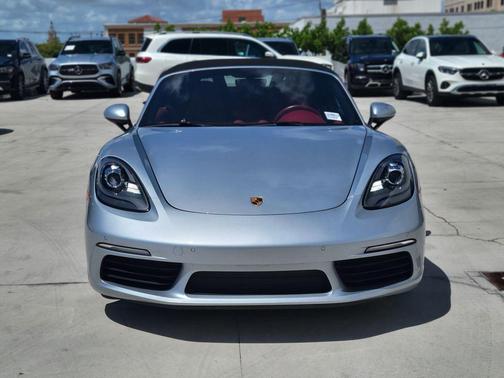 2017 Porsche 718 Boxster S