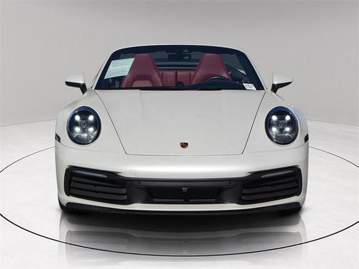 2024 Porsche 911 Carrera