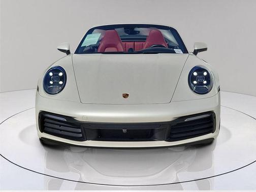 2024 Porsche 911 Carrera
