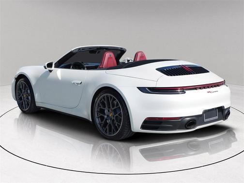 2024 Porsche 911 Carrera
