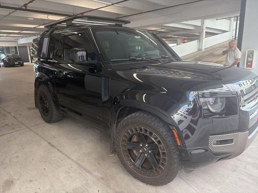 Santorini Black 2021 Land Rover Defender 90 X-Dynamic S