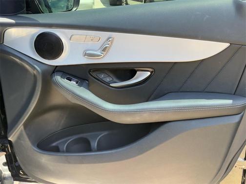 2022 Mercedes-Benz GLC 300 Base