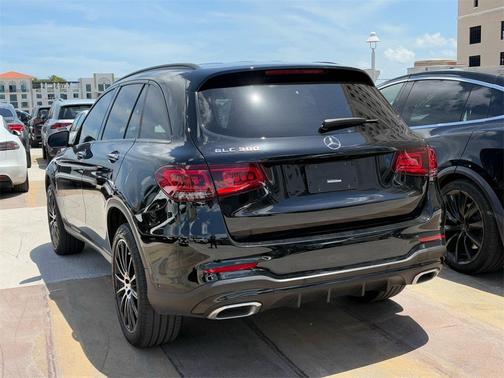 2022 Mercedes-Benz GLC 300 Base