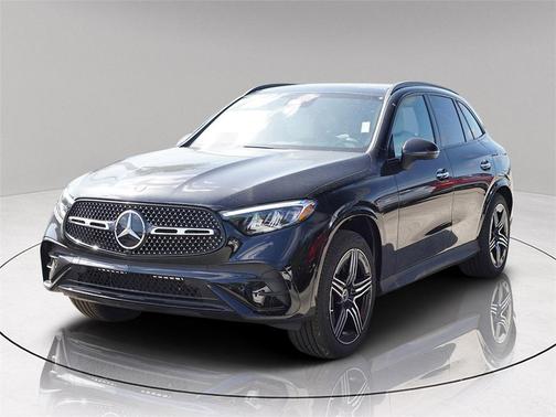 2025 Mercedes-Benz GLC 350e Base 4MATIC