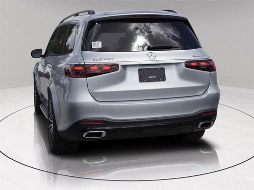 2026 Mercedes-Benz GLS 450