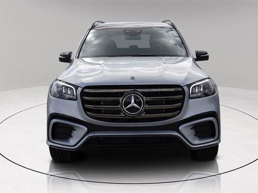 2026 Mercedes-Benz GLS 450