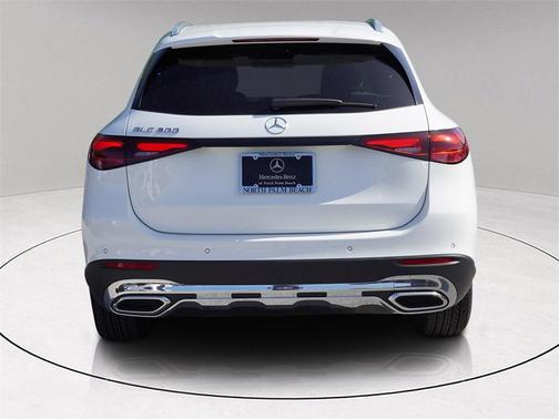 2025 Mercedes-Benz GLC 300 Base