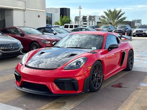 2023 Porsche 718 Cayman GT4 RS