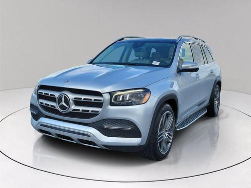 Cirrus Silver Metallic 2023 Mercedes-Benz GLS 450 4MATIC