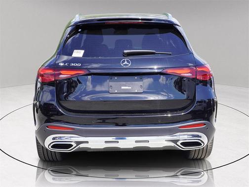 2025 Mercedes-Benz GLC 300 Base