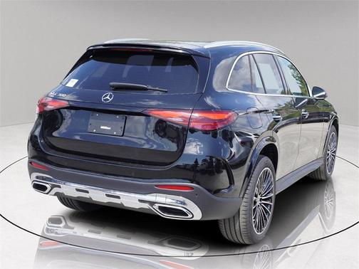 2025 Mercedes-Benz GLC 300 Base