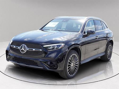2025 Mercedes-Benz GLC 300 Base