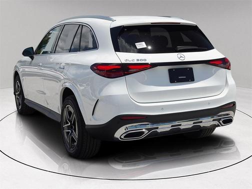2025 Mercedes-Benz GLC 300 Base