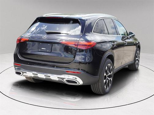 2025 Mercedes-Benz GLC 350e Base 4MATIC