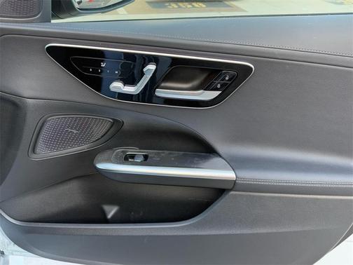 2022 Mercedes-Benz C-Class C 300