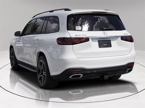 2026 Mercedes-Benz GLS 450 
