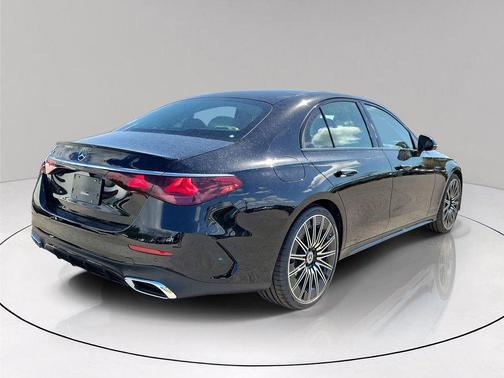 2026 Mercedes-Benz E-Class E 350