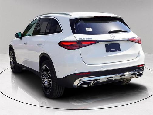 2025 Mercedes-Benz GLC 300 Base