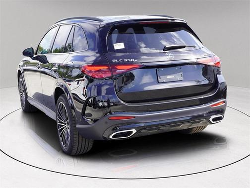 2025 Mercedes-Benz GLC 350e Base 4MATIC
