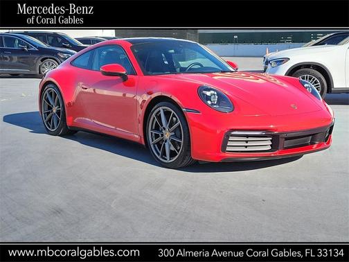 2020 Porsche 911 Carrera