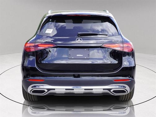 2025 Mercedes-Benz GLC 350e Base 4MATIC