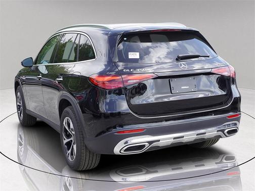 2025 Mercedes-Benz GLC 350e Base 4MATIC