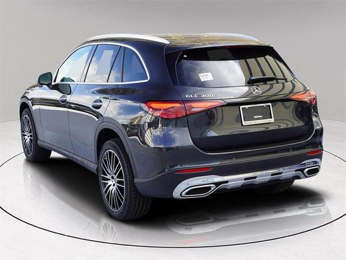 2025 Mercedes-Benz GLC 300 Base