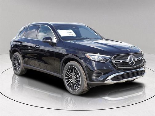 2026 Mercedes-Benz GLC 300 Base