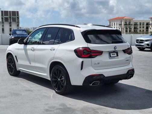 2023 BMW X3 sDrive30i