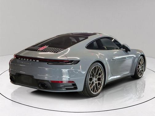 2024 Porsche 911 Carrera S