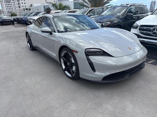 2021 Porsche Taycan Base