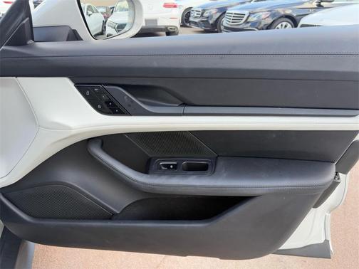 2021 Porsche Taycan Base