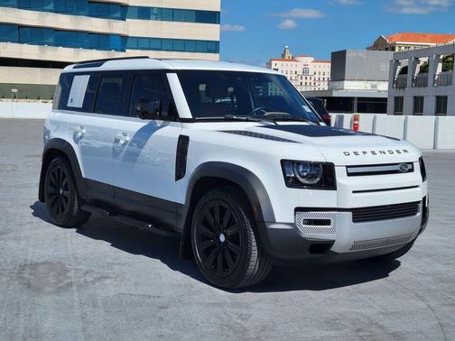 2024 Land Rover Defender P300