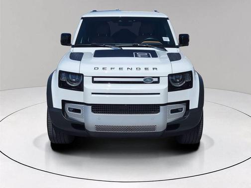 2024 Land Rover Defender P300