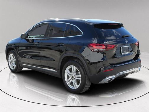 2023 Mercedes-Benz GLA 250 Base
