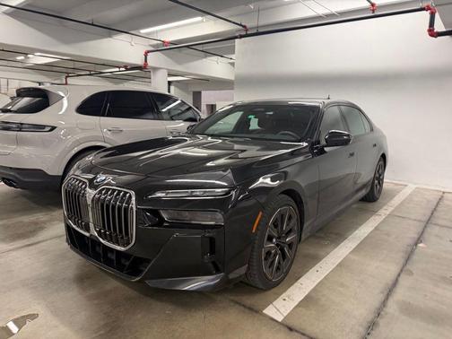 Black Sapphire Metallic 2024 BMW 760 760i xDrive