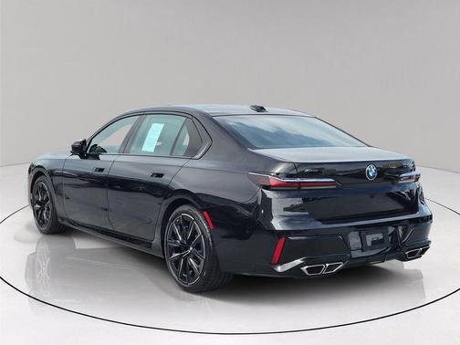 Black Sapphire Metallic 2024 BMW 760 760i xDrive