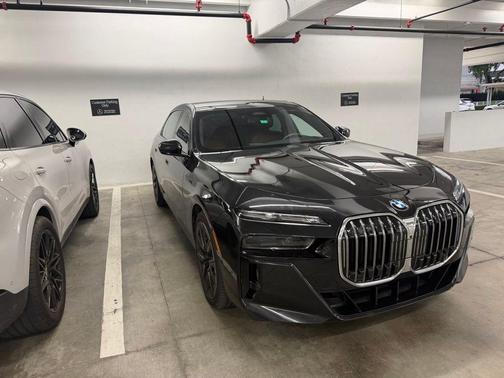 Black Sapphire Metallic 2024 BMW 760 760i xDrive