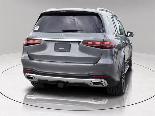 2026 Mercedes-Benz GLS 580 Base 4MATIC